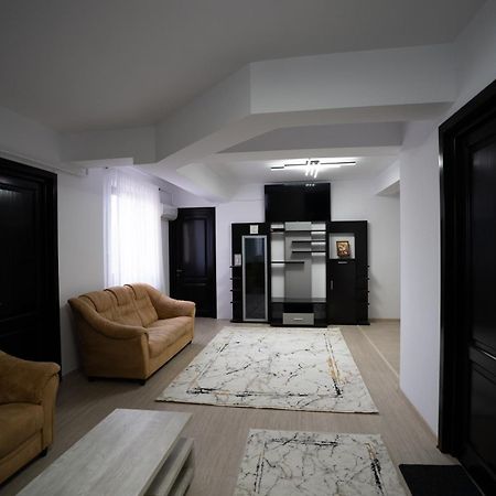 Alex 1 Apartament Iasi Buitenkant foto